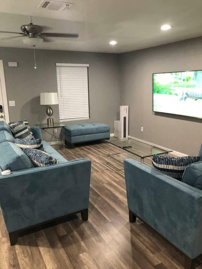 Downtown Contemporary Yet Cozy Fun Villa San Antonio Bagian luar foto